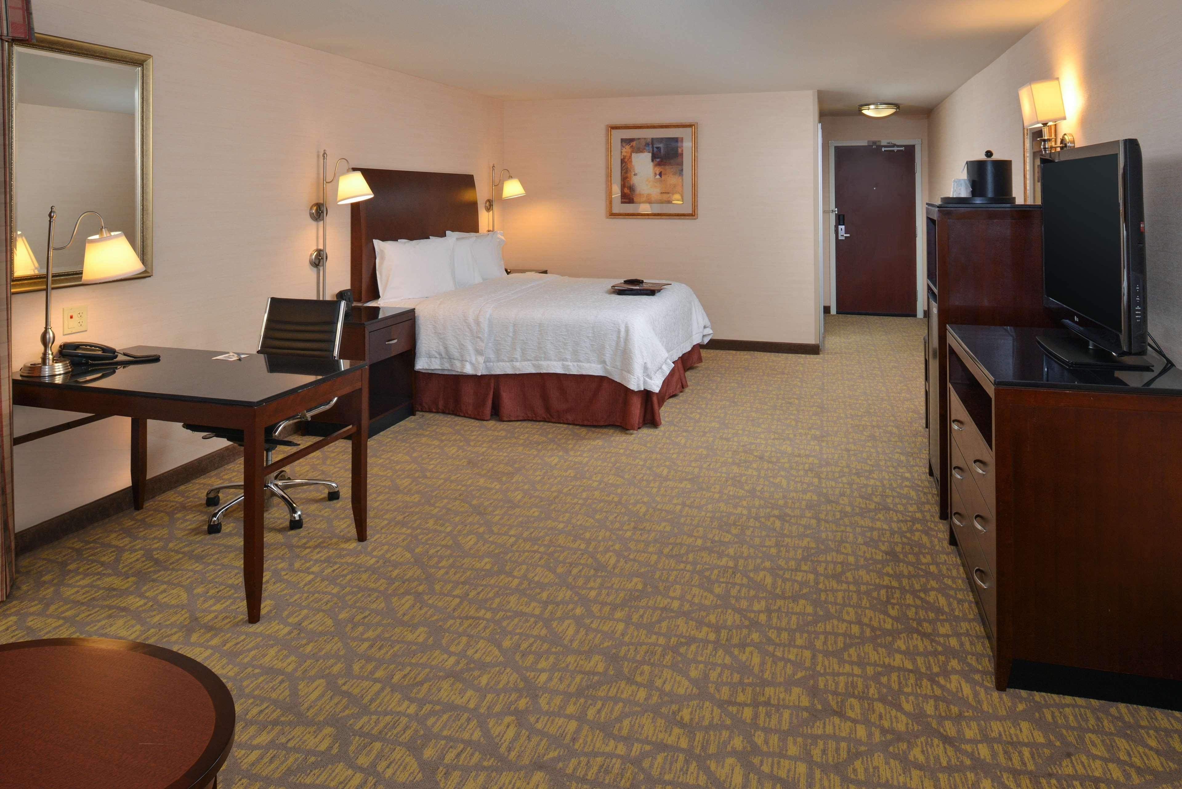 Hampton Inn & Suites Tacoma Kültér fotó